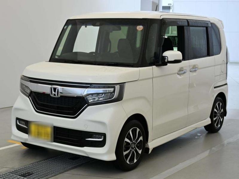 Honda N BOX Custom