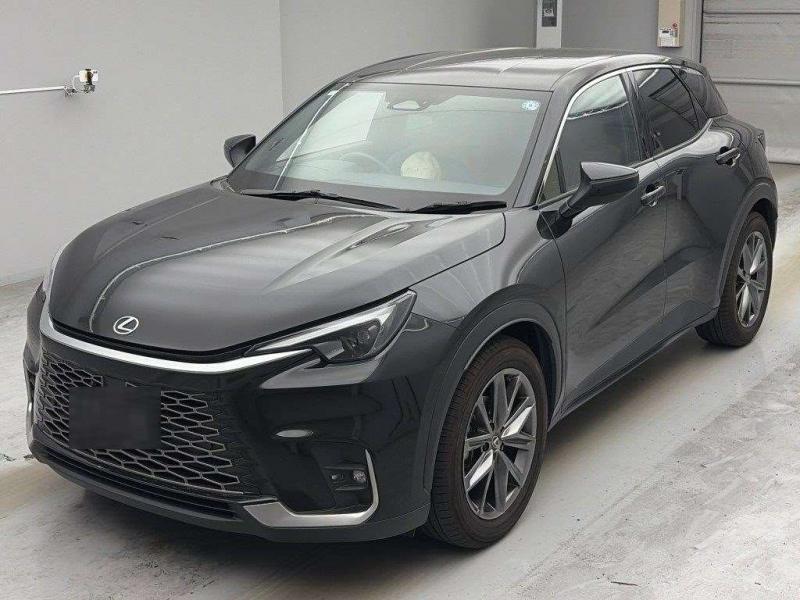 Lexus LBX