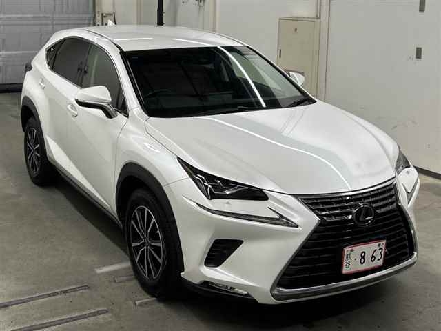 Lexus NX