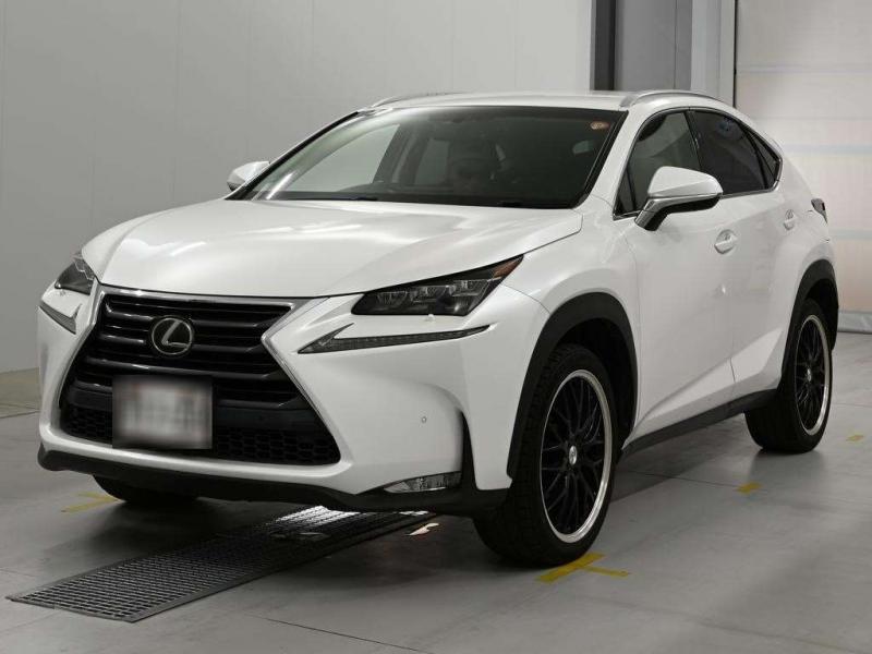 Lexus NX