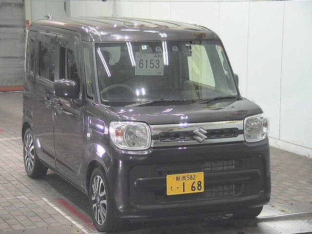 Suzuki Spacia