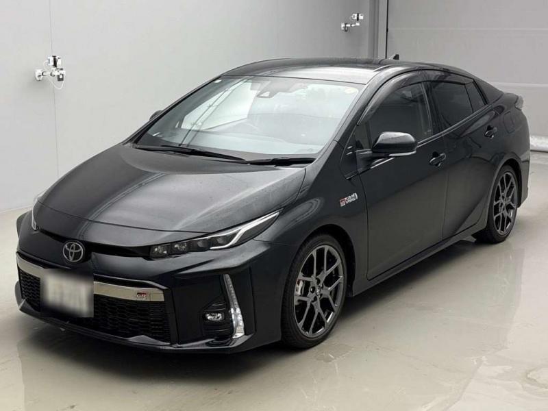 Toyota Prius PHV
