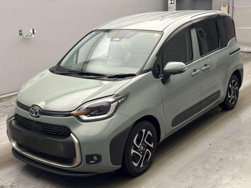 Toyota Sienta