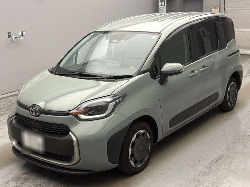 Toyota Sienta