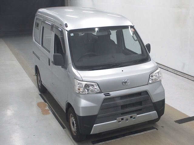 Toyota Pixis VAN