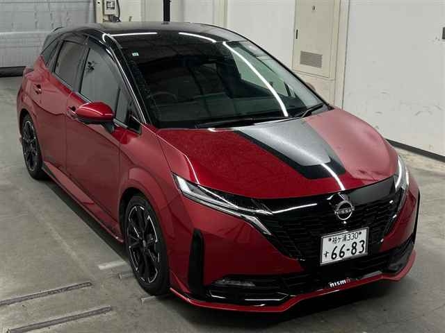 Nissan AURA