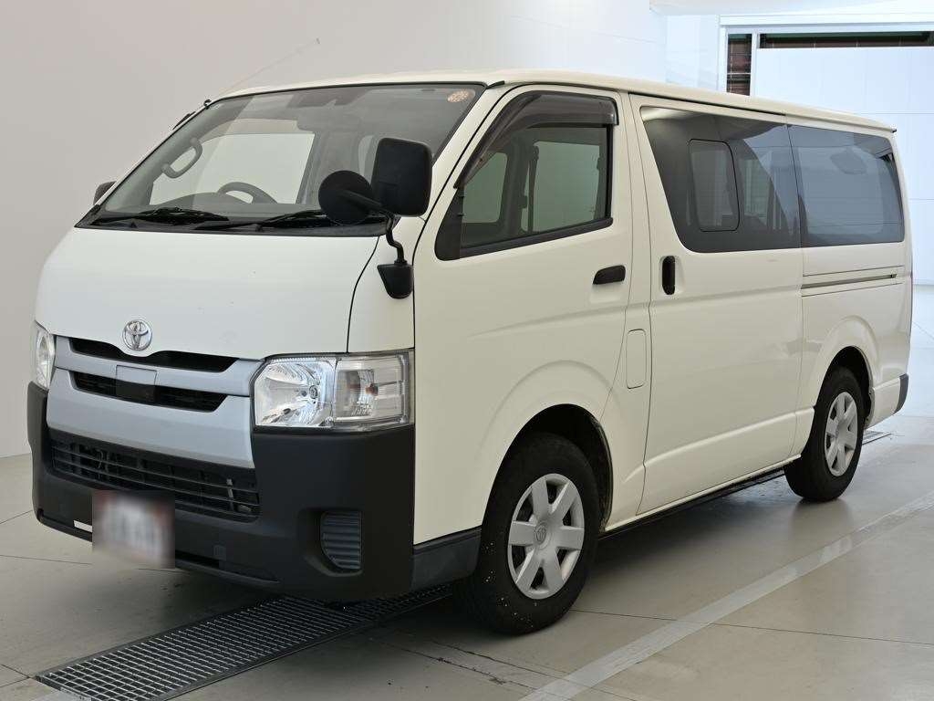 Toyota Regius VAN