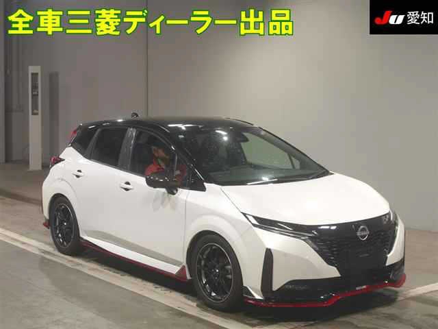 Nissan AURA