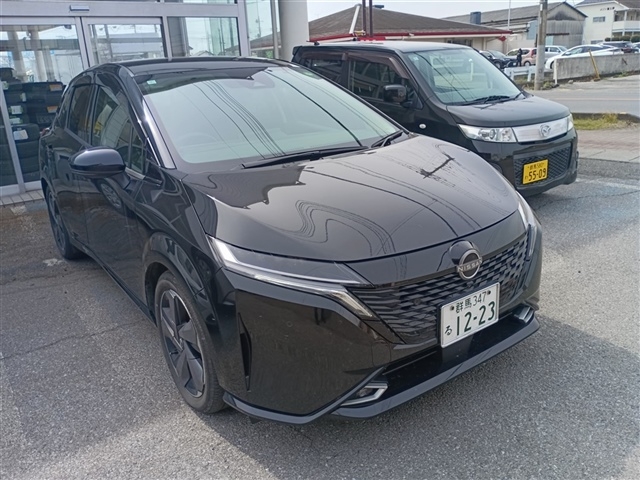 Nissan AURA