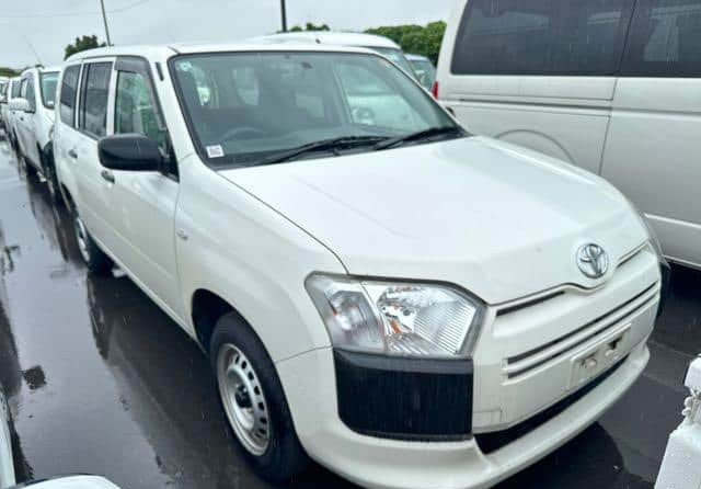 Toyota Probox DX