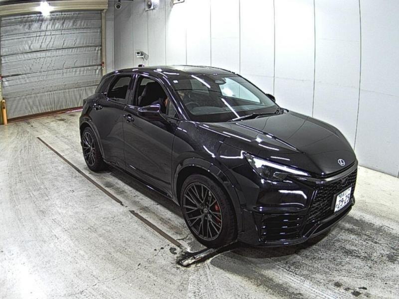 Lexus LBX