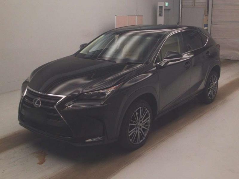 Lexus NX
