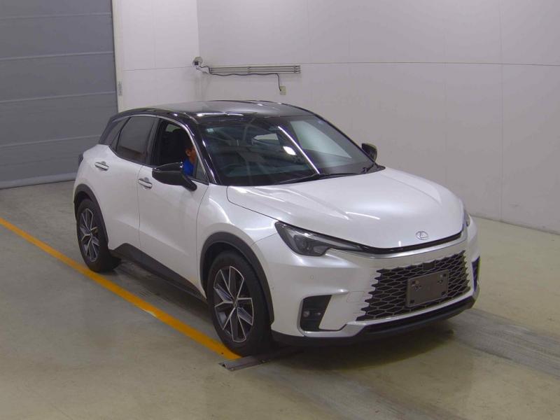 Lexus LBX