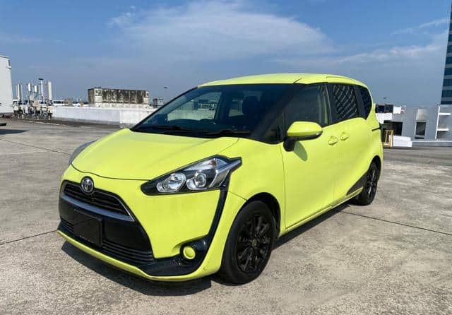Toyota Sienta 1.5A G