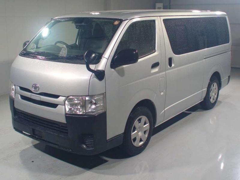 Toyota Regius VAN