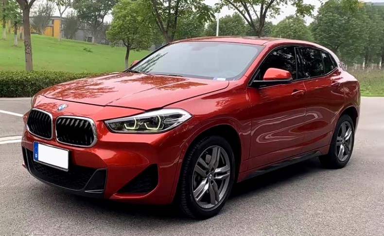 BMW X2